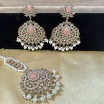 Illakiya earring set - peach