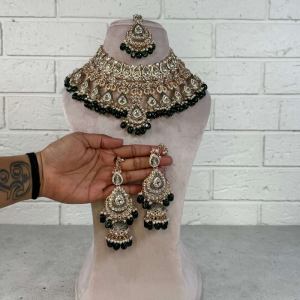 Kala mini bridal set