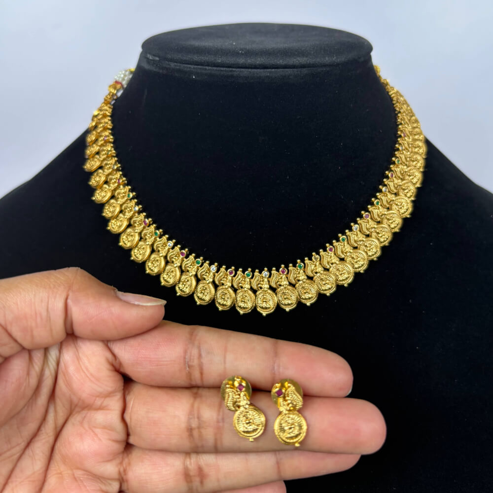 Binita-Necklace-Set-.jpg - The Rani Edit