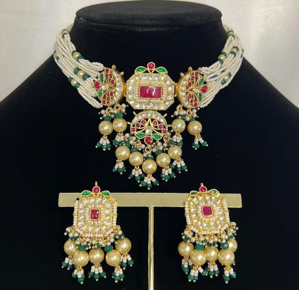 Girija Choker Set