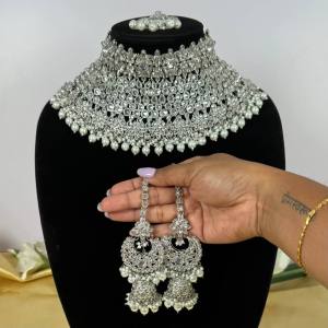 Kamala-Bridal-Set-2.jpg
