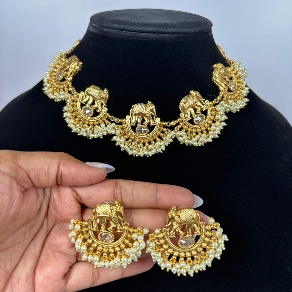 Kamini-Necklace-Set.jpg