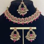 NK023-Sangavi-Necklace-Set-hot-pink.jpg