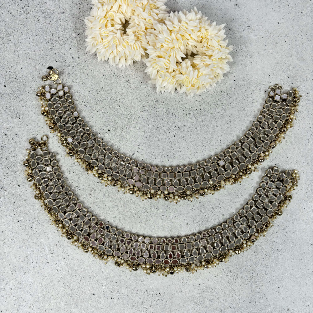 Suba Anklets