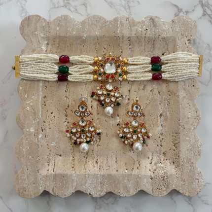 Yamuna choker