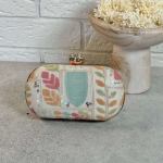 Pastel embroided clutch – white