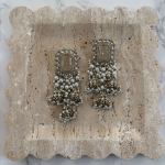 Genga Earrings – White