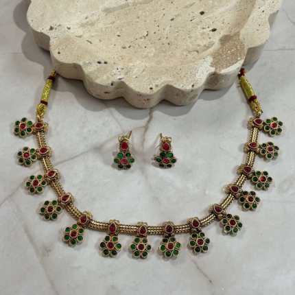 asma necklace